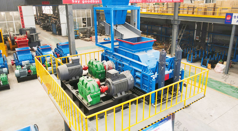 1512型對輥破碎機報價多少錢一臺？產量是多少？